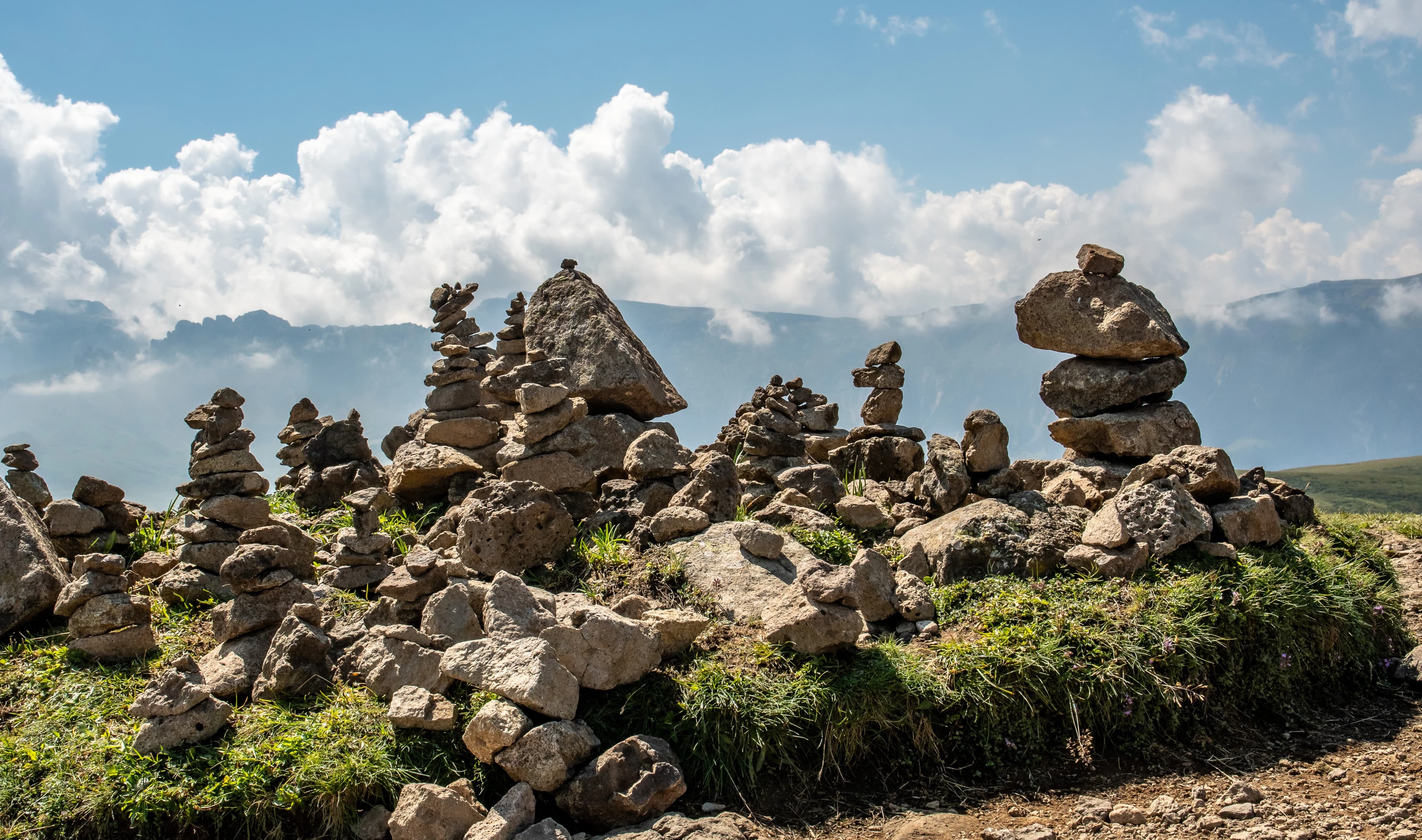 Fortune stones accumulated on the summit of Monte Bullaccia on the Alpe di Siusi.